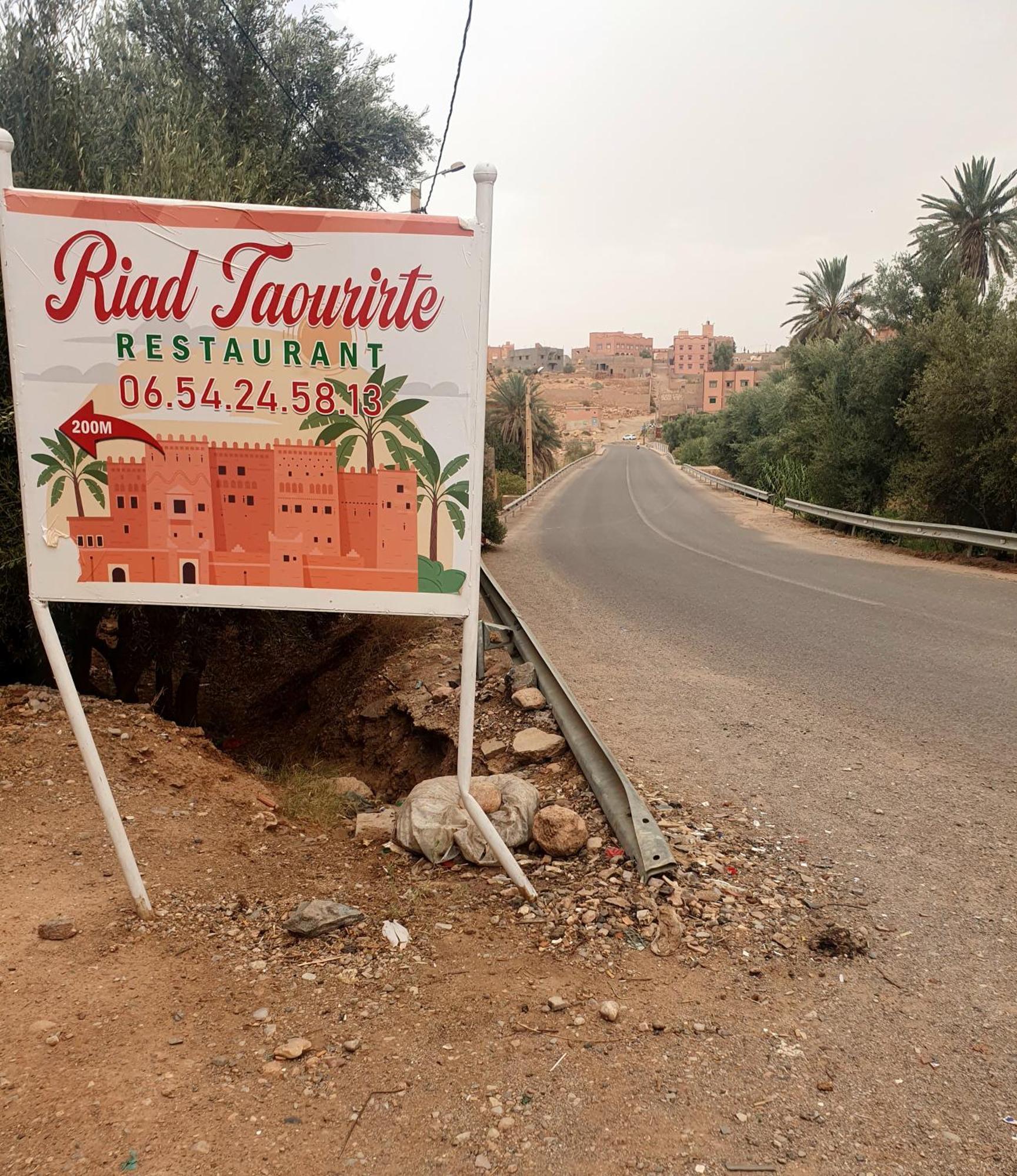 Riad Taourirte Tinghir Bagian luar foto