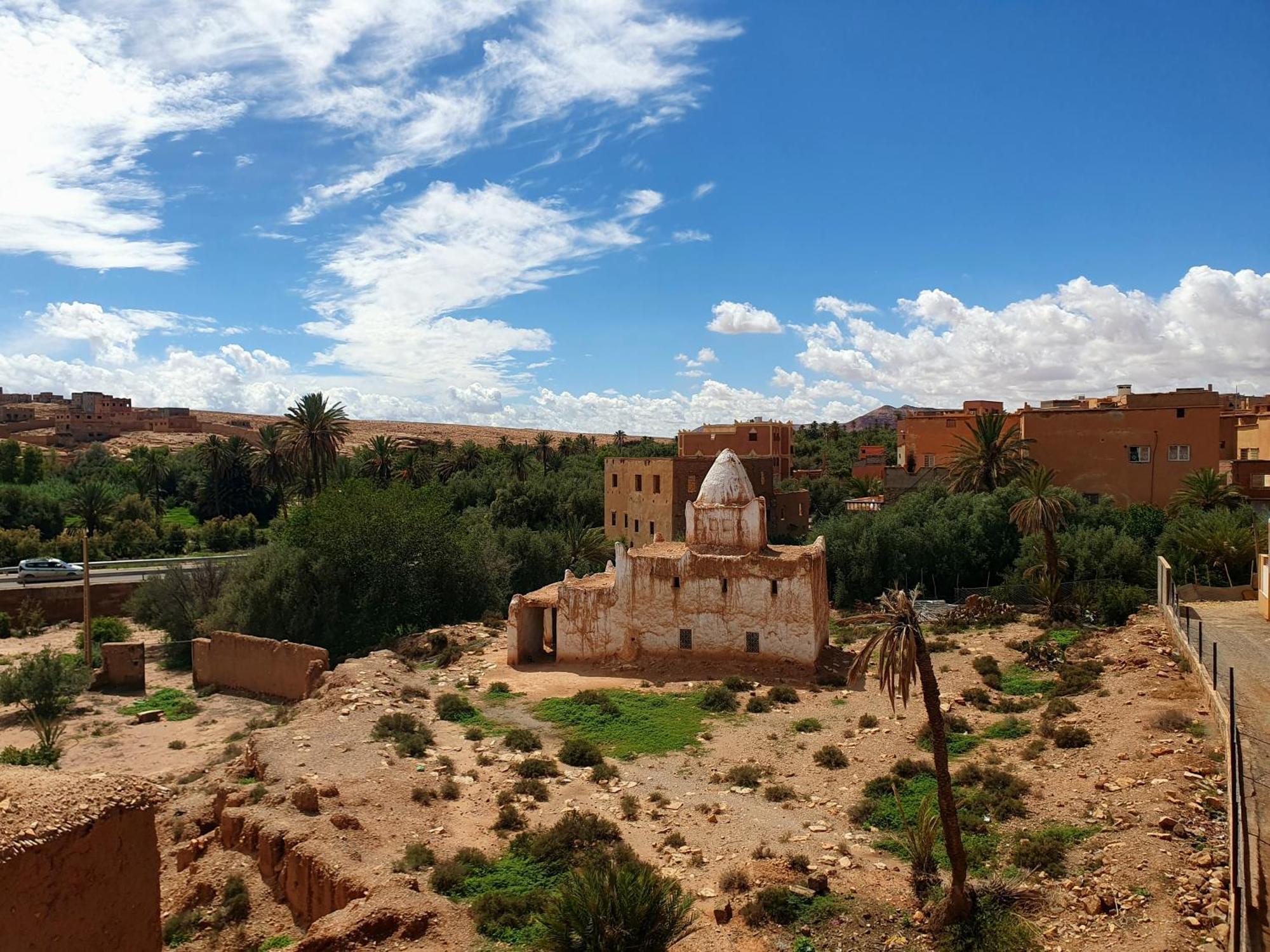 Riad Taourirte Tinghir Bagian luar foto