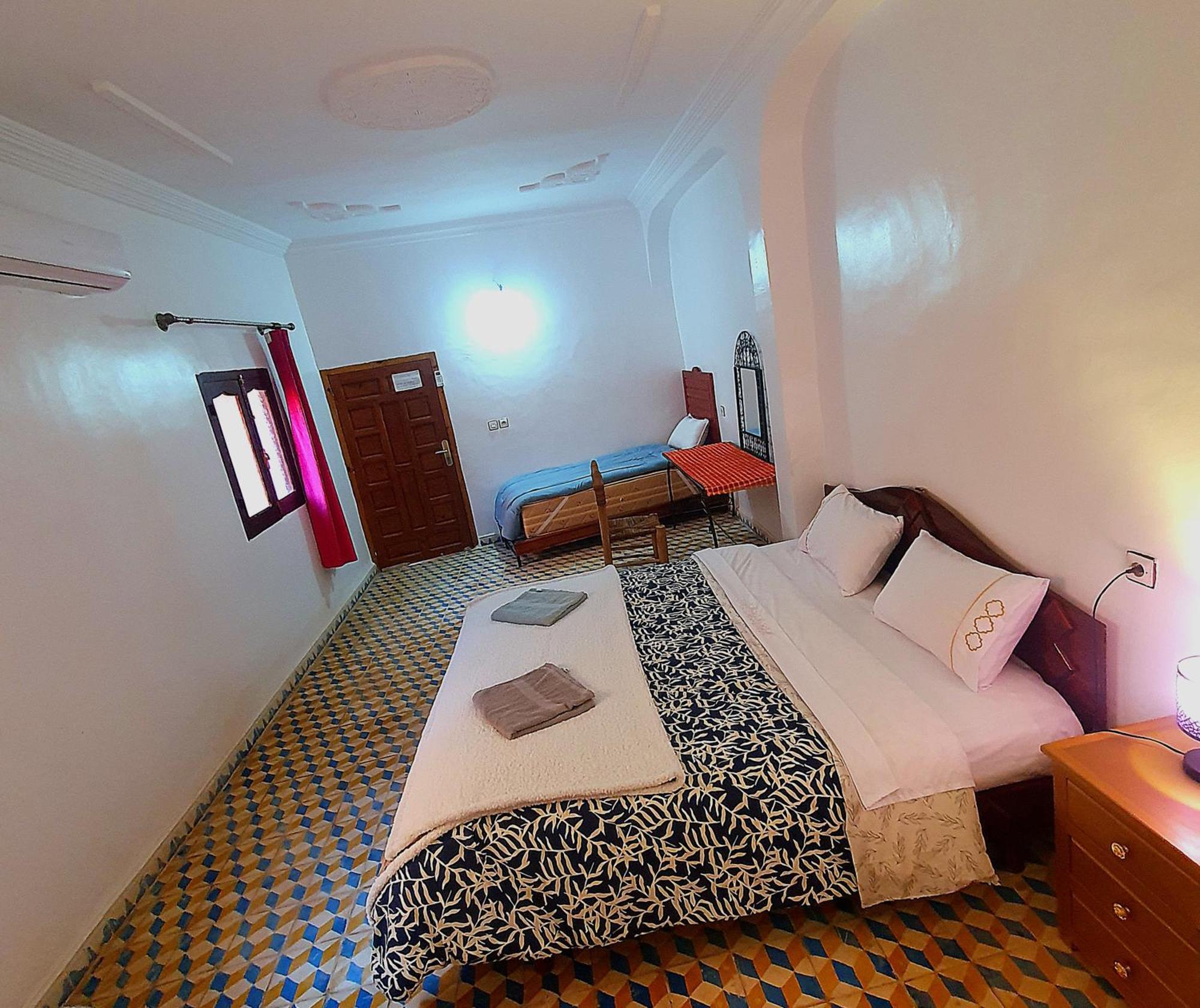 Riad Taourirte Tinghir Bagian luar foto